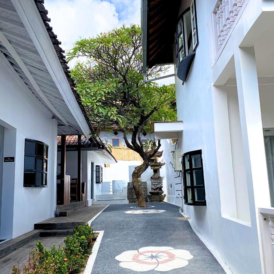 The Pleasure Dome Hotell Amed Eksteriør bilde